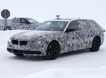 2017 BMW 5-Series GT Spy Shots (13)