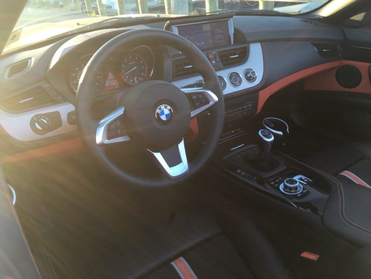 2016 BMW Z4 sDrive28i1 750x563