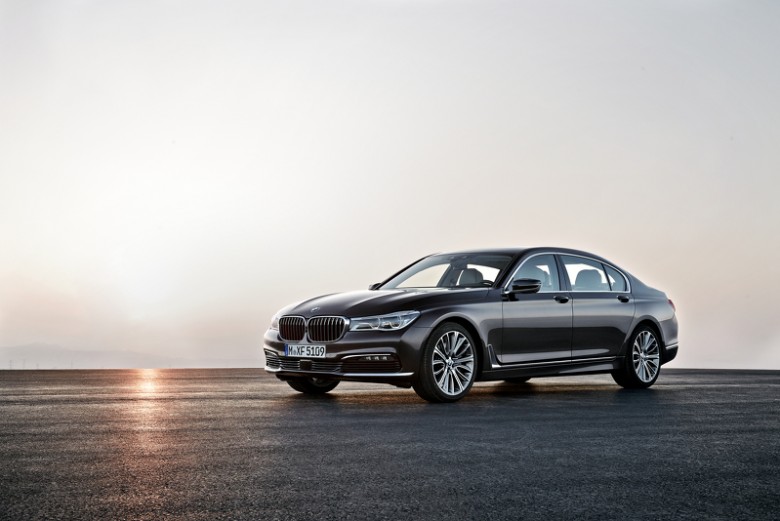 2016-BMW-7-Series-780x521